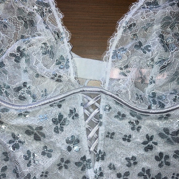 Victoria's Secret XL Light Blue Lace Teddy Bodysuit - Picture 3 of 10